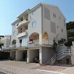 In With Sea View, Balcony, Air Conditioning, W-lan 5067-5 *